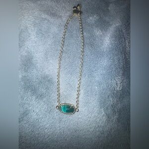 Small green Kendra Scott bracelet